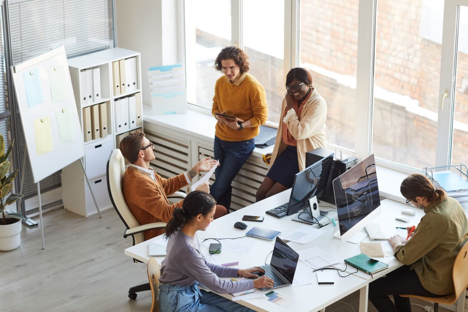 Align Marketing, SDR, and Customer Success with our free SaaS Growth Strategy guide. Download now to drive scalable growth!